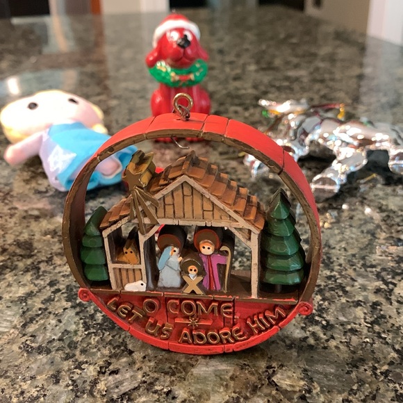 Ornament Bundle: Clifford, Frozen’s Elsa, Unicorn, Pewter Heart, Nativity - Picture 5 of 10